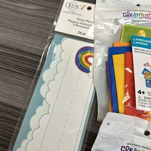 24 names, 2 spelling, 2 sign language, 2 rainbow, 1 telling time and 24 certs - Picture 7 of 12